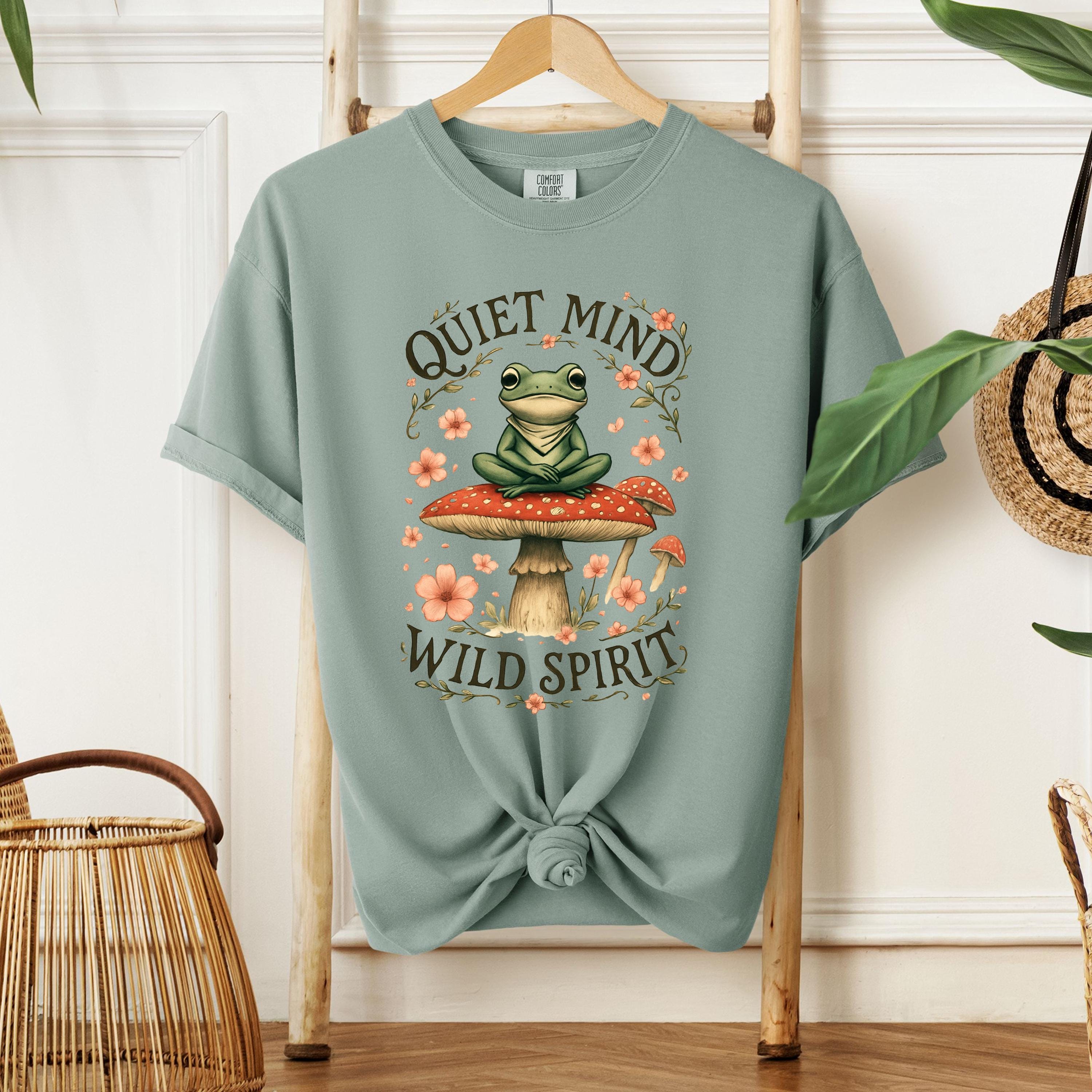 Cottagecore Frog T-Shirt | Meditating Toad on Mushroom, Nature Tee