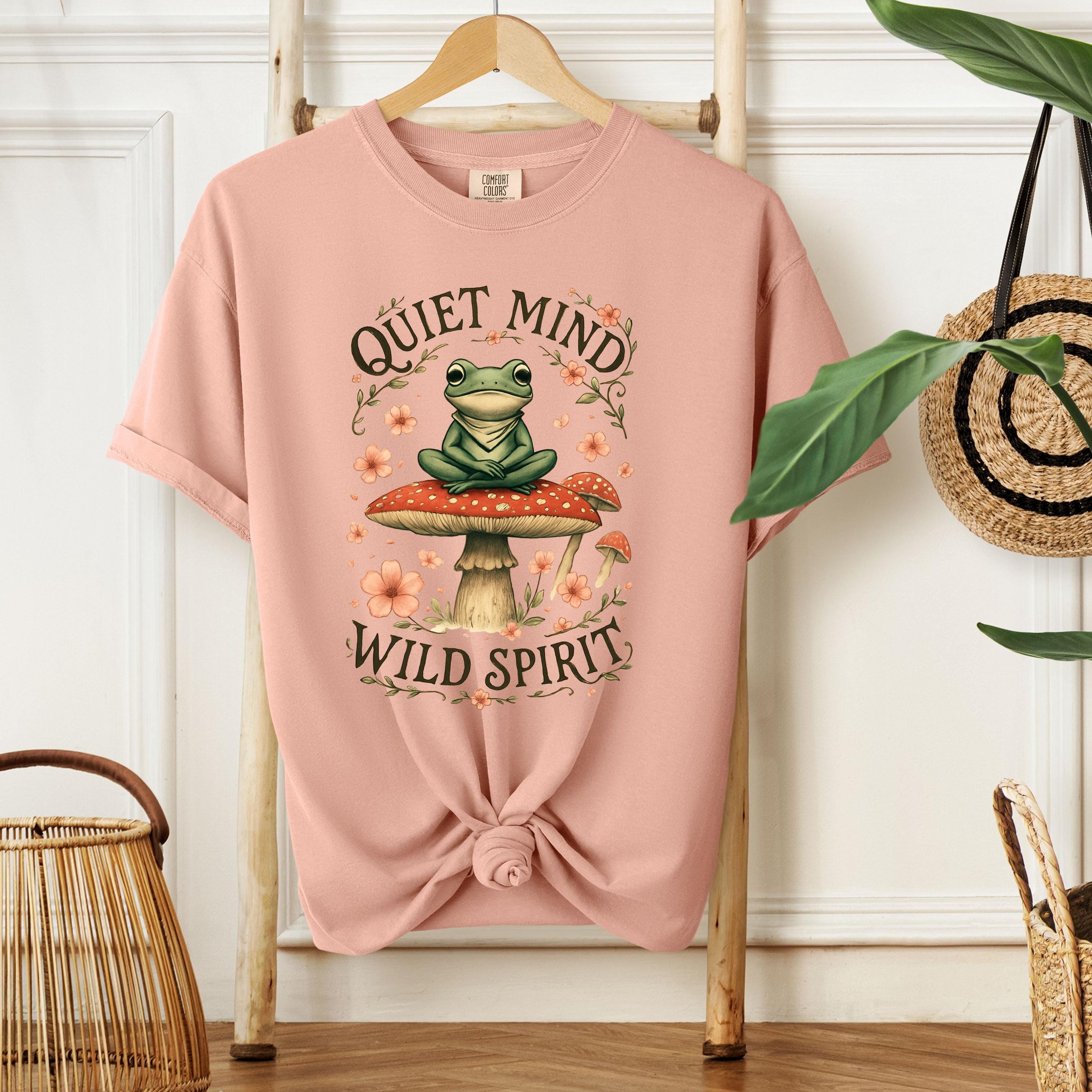 Cottagecore Frog T-Shirt | Meditating Toad on Mushroom, Nature Tee