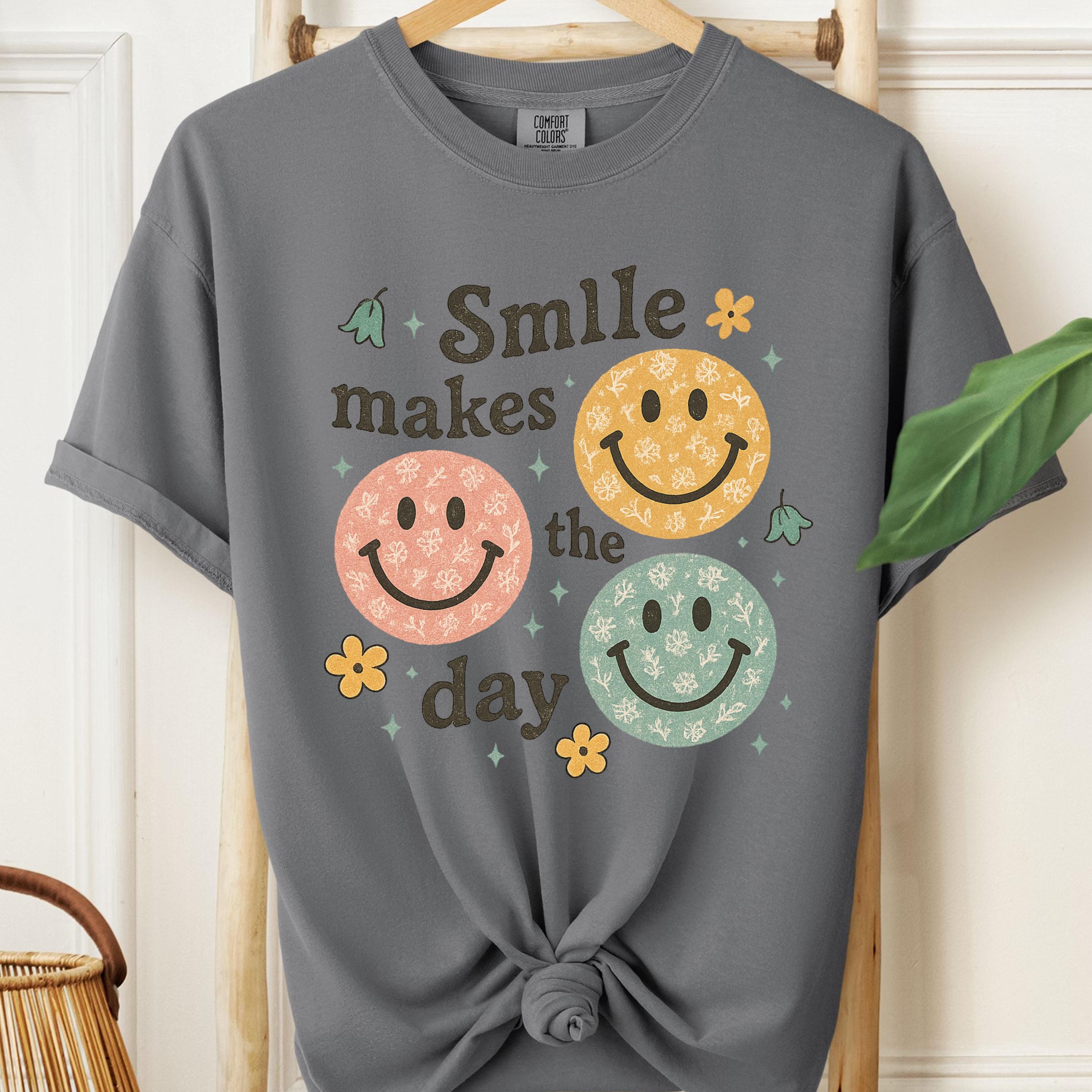 Smiley shirt, happy to see, funny teacher shirt, smiling friends