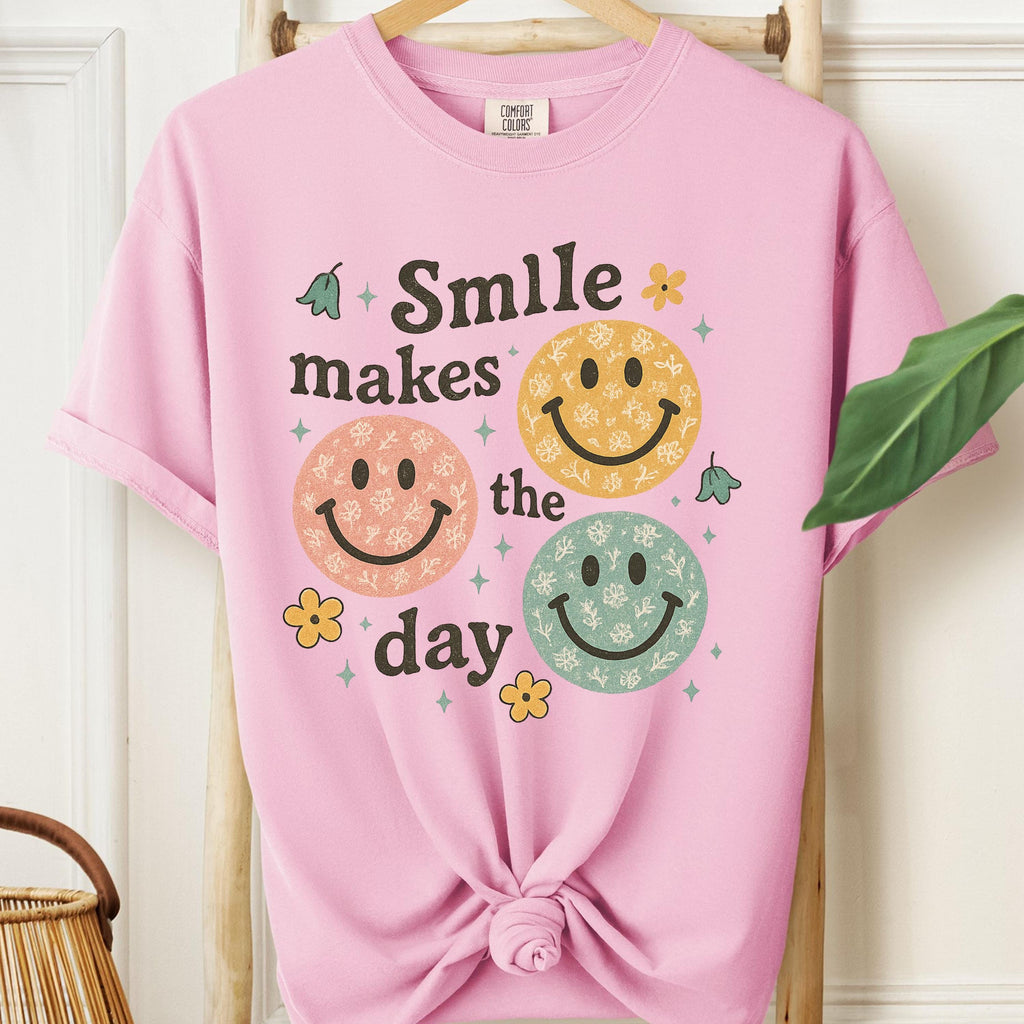 Smiley shirt, happy to see, funny teacher shirt, smiling friends