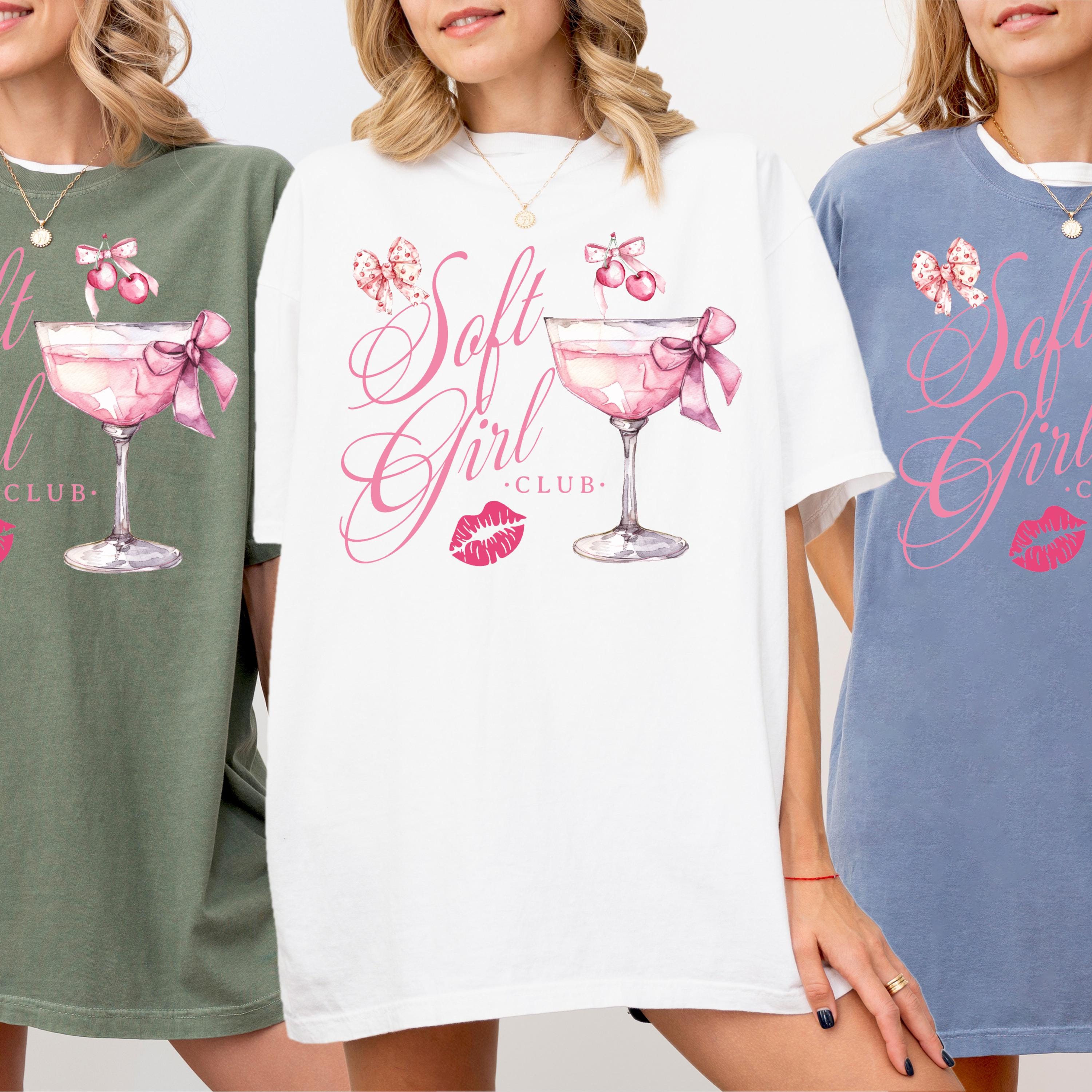 Bachelorette Social Club Tee - martini shirt -  Bride Crew, Lake bachelorette