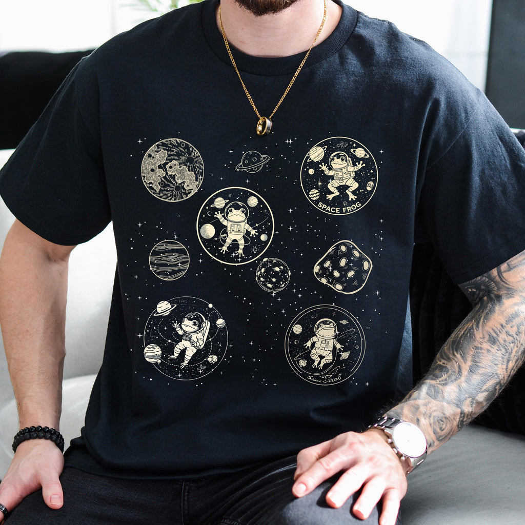 Vintage Funny | Dancing Space Frog & Mushrooms | Frog Lover Gift Tee