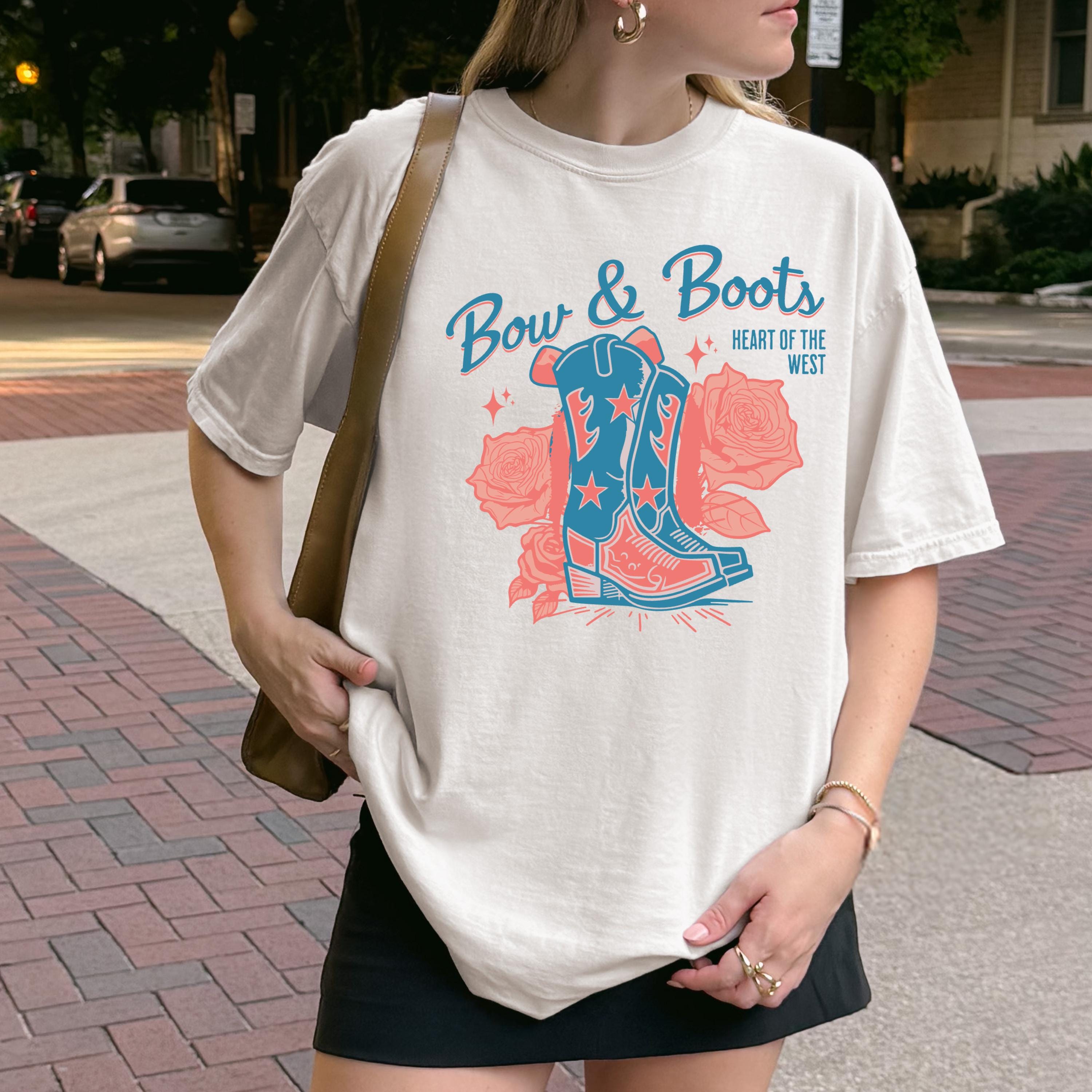 Bow & Boots cowboy boots T-Shirt | western floral graphic tee